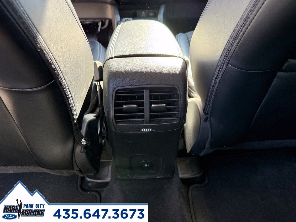 2025 Ford Escape Plug-In Hybrid Base