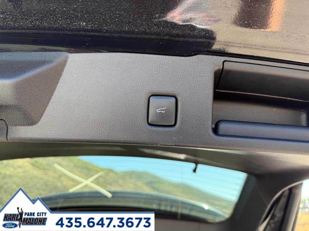 2025 Ford Escape Plug-In Hybrid Base