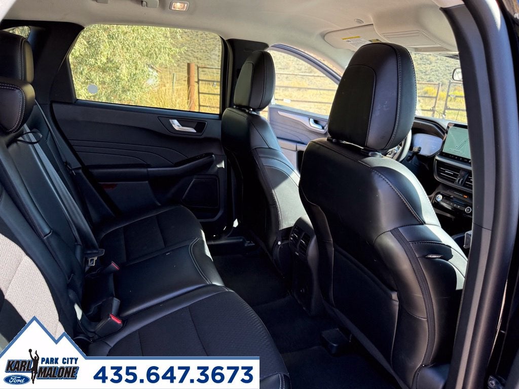 2025 Ford Escape Plug-In Hybrid Base