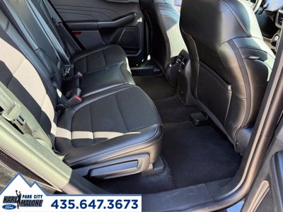 2025 Ford Escape Plug-In Hybrid Base