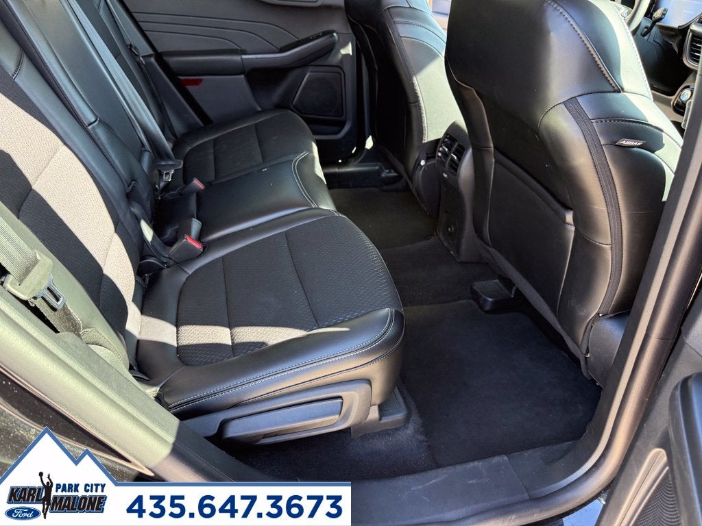2025 Ford Escape Plug-In Hybrid Base