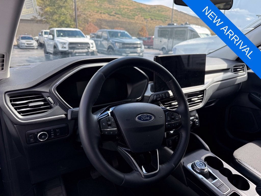 2025 Ford Escape Plug-In Hybrid Base