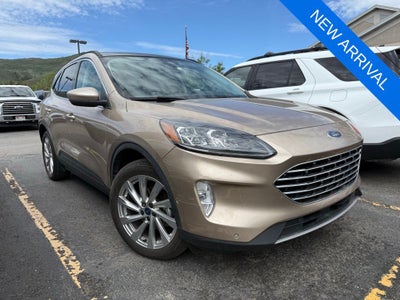 2021 Ford Escape Hybrid Titanium