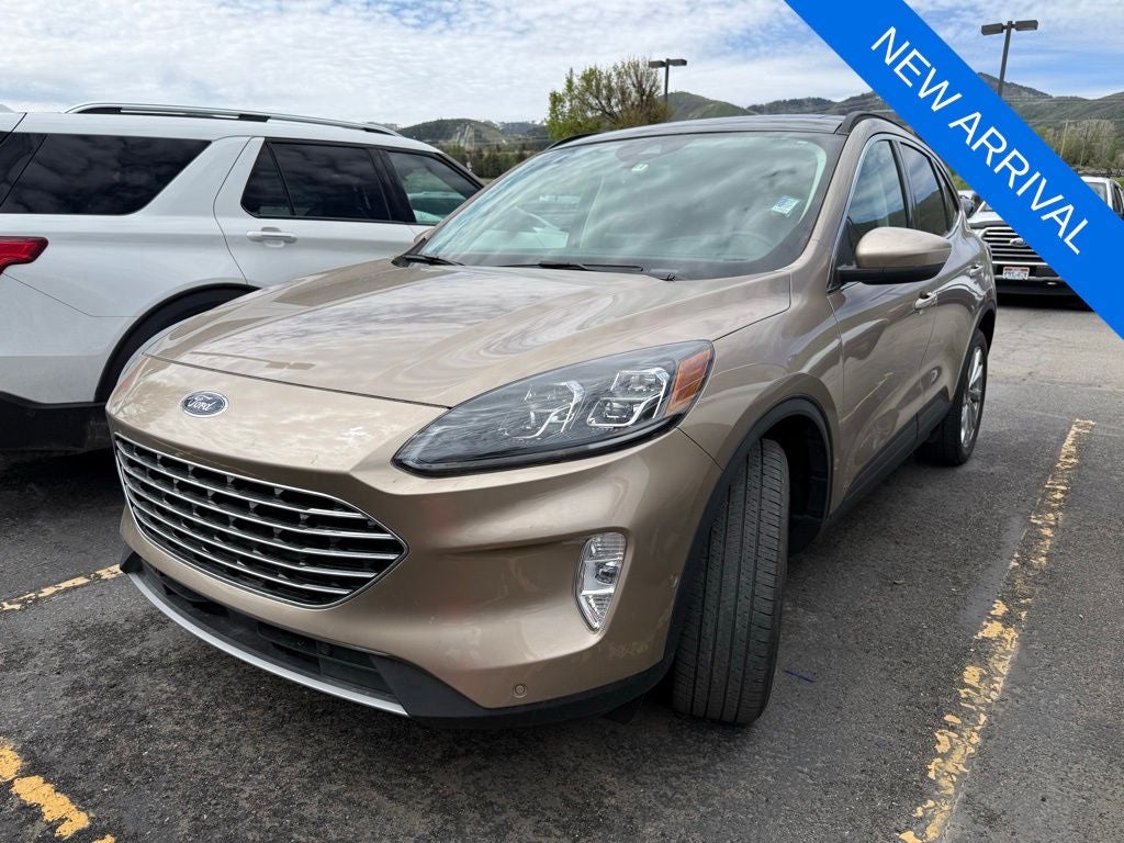 2021 Ford Escape Hybrid Titanium