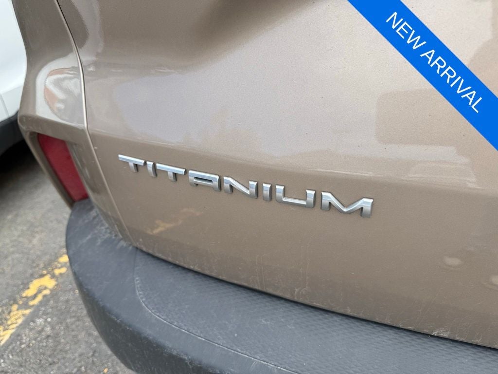 2021 Ford Escape Hybrid Titanium