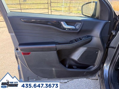 2025 Ford Escape ST-Line