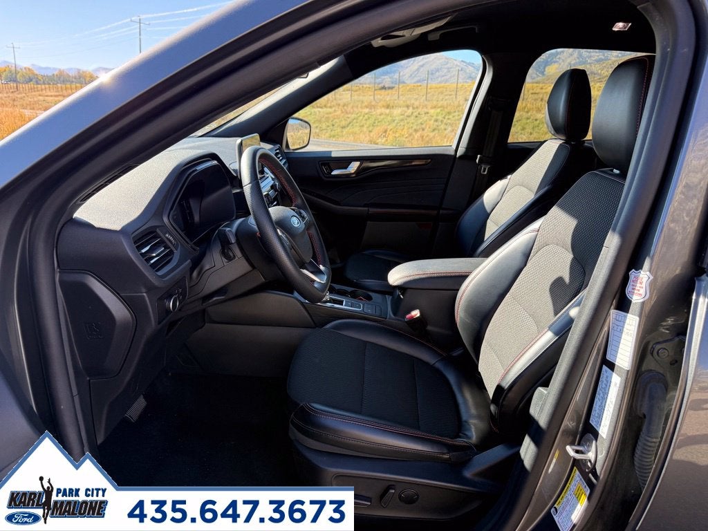 2025 Ford Escape ST-Line