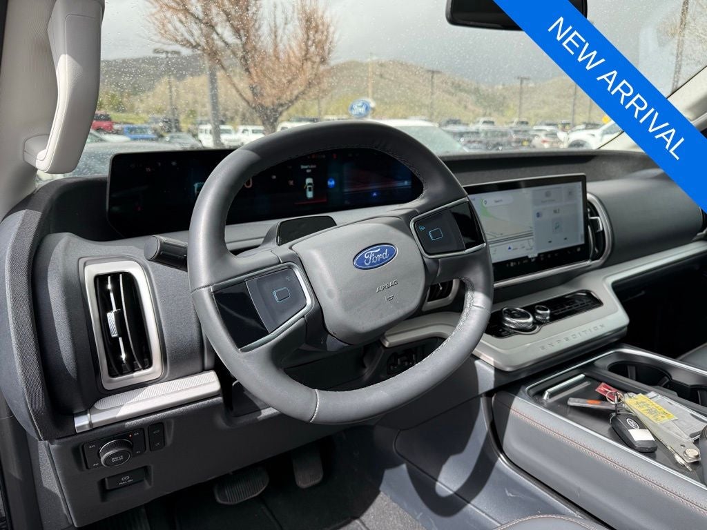 2025 Ford Expedition Max Active