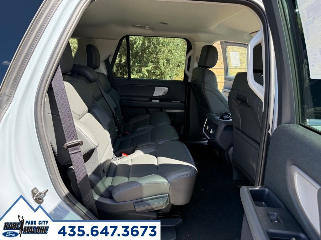 2027 Ford Expedition Active