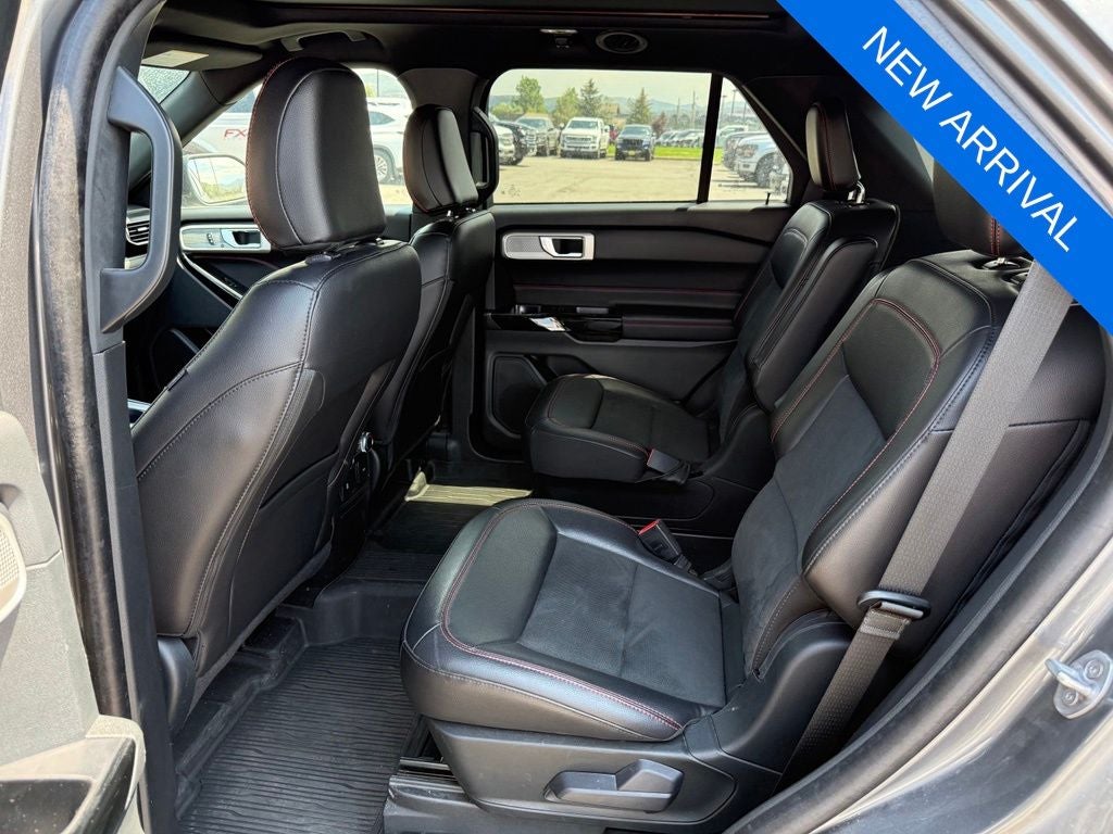 2022 Ford Explorer ST-Line