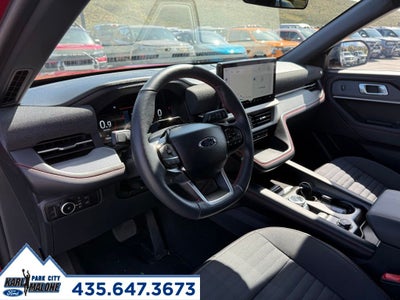 2025 Ford Explorer ST-Line