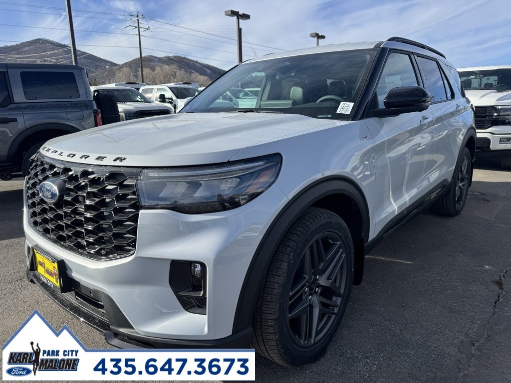 2026 Ford Explorer ST-Line