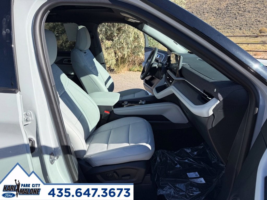 2027 Ford Explorer Platinum