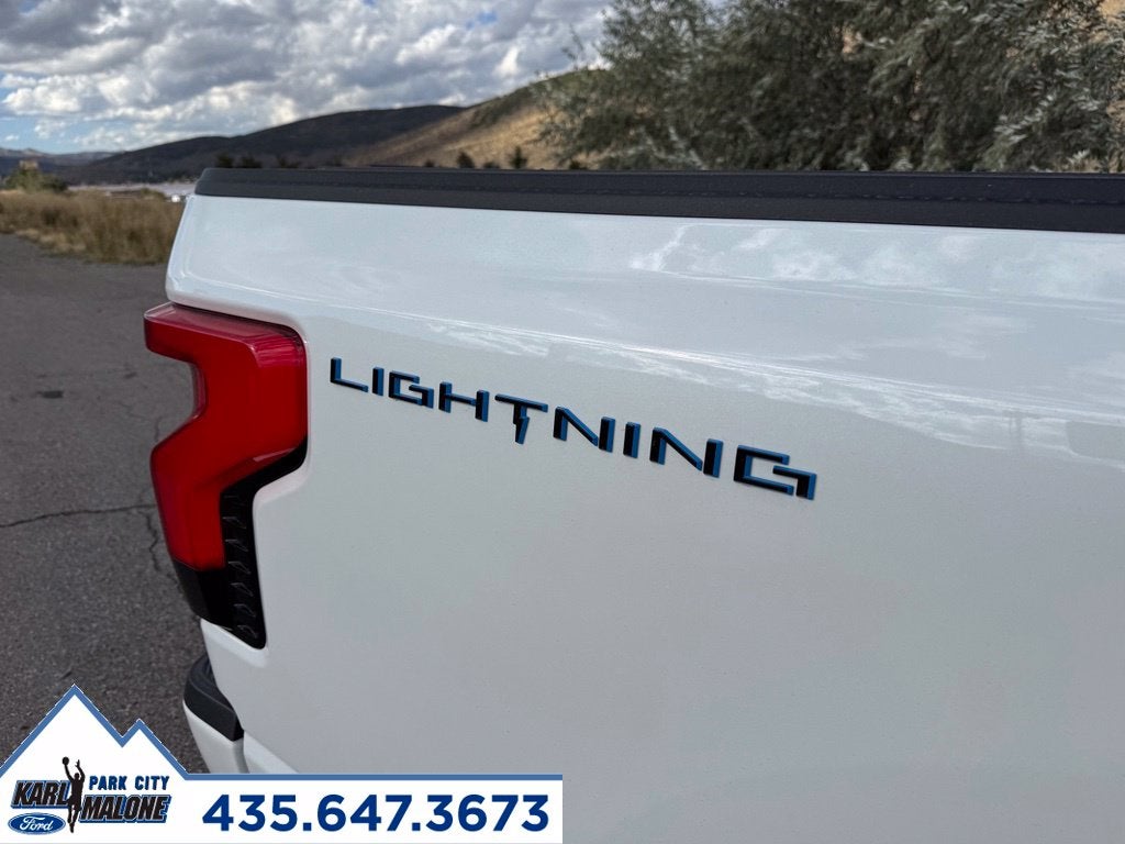 2025 Ford F-150 Lightning Platinum