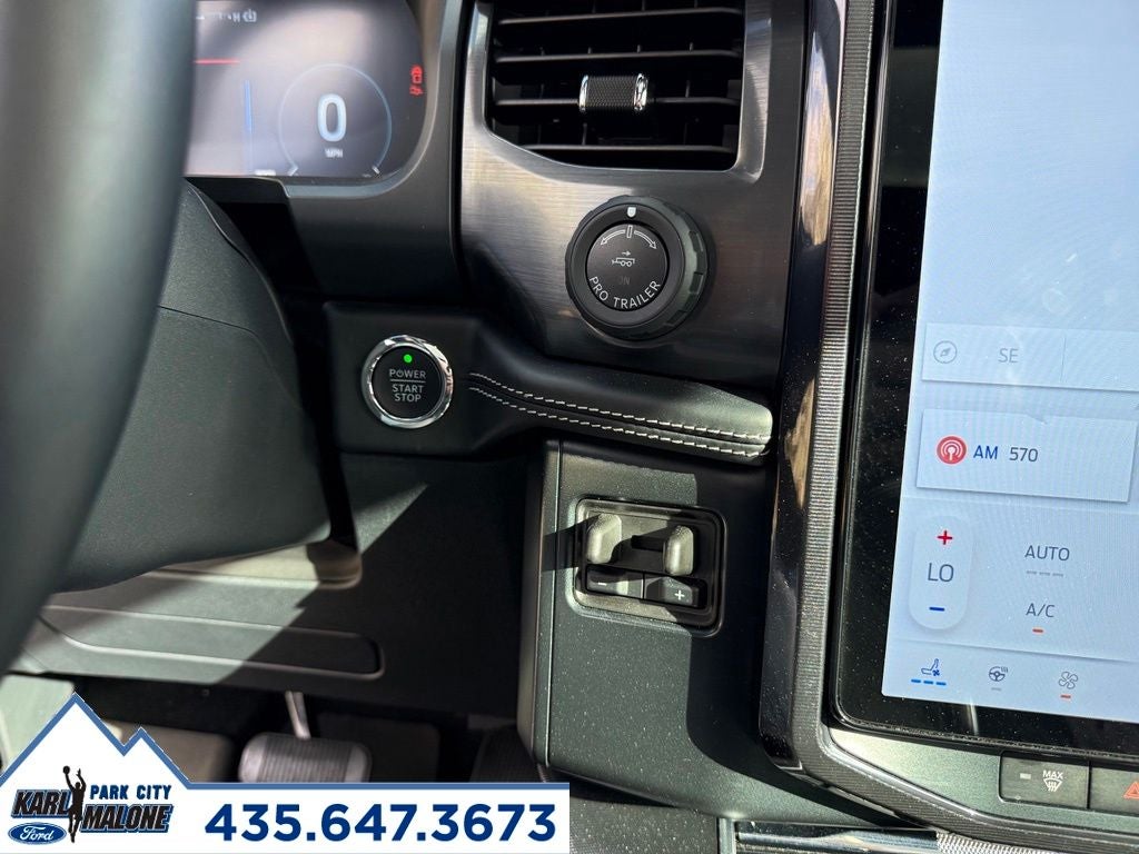 2025 Ford F-150 Lightning Platinum