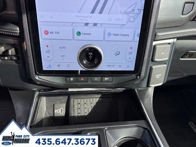 2025 Ford F-150 Lightning Platinum