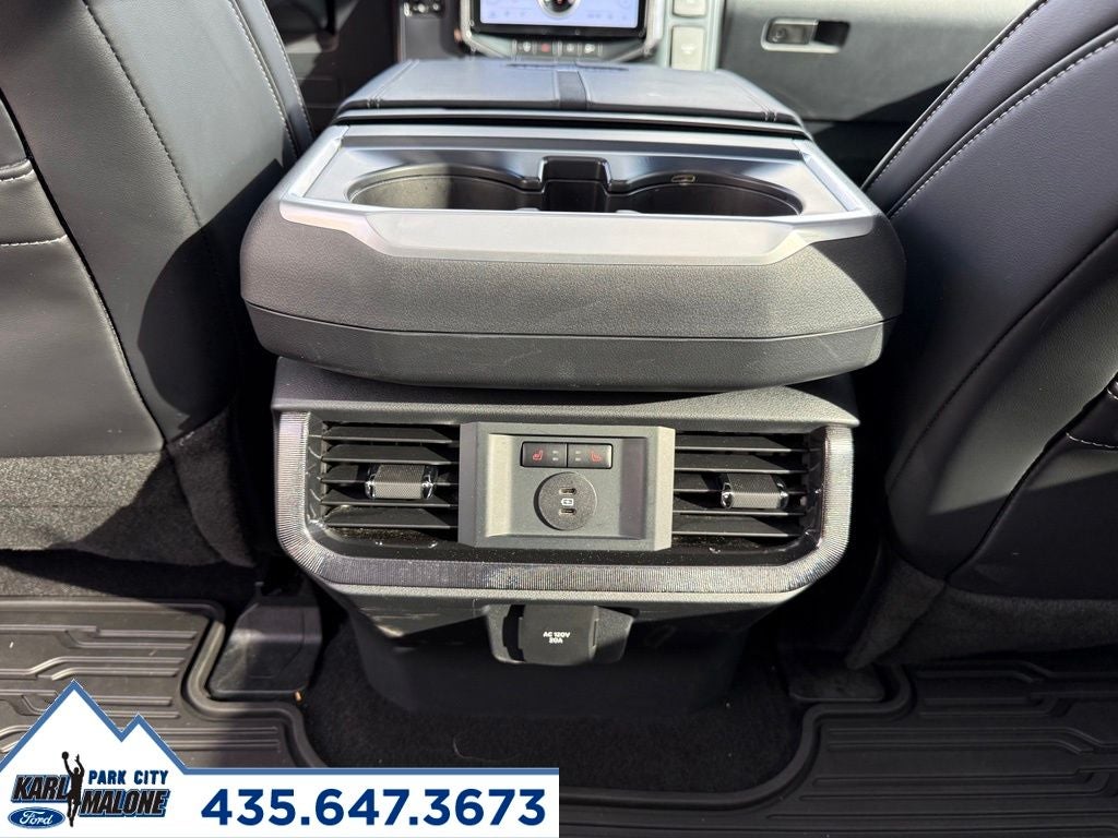 2025 Ford F-150 Lightning Platinum