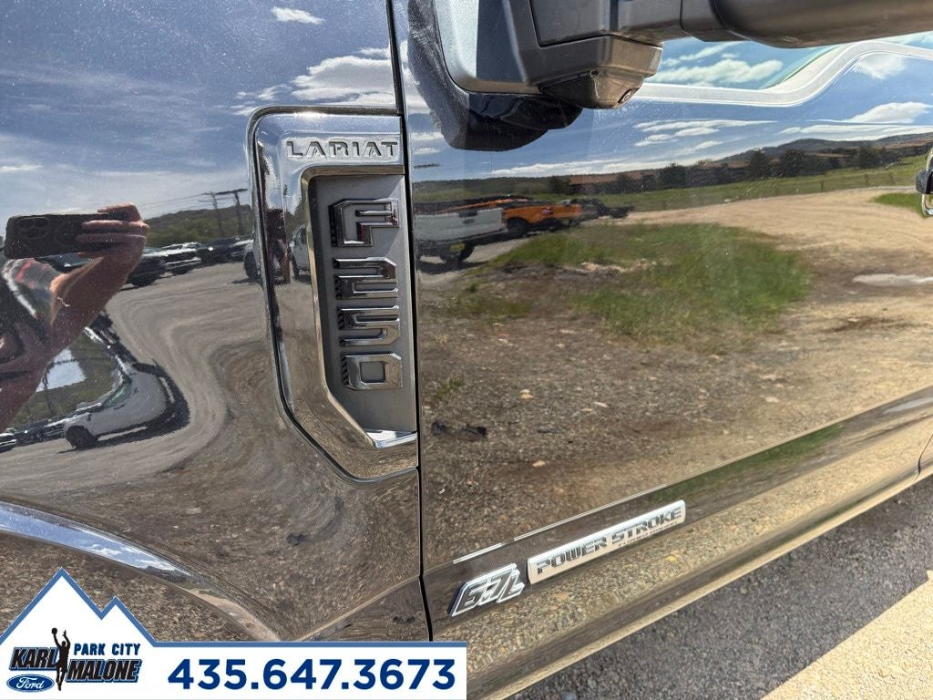 2022 Ford F-250SD Lariat