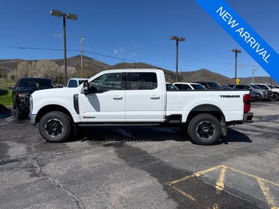 2025 Ford F-350SD Lariat