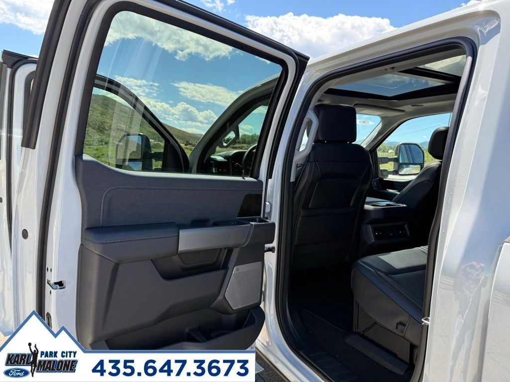 2026 Ford F-350SD F-350® Lariat®