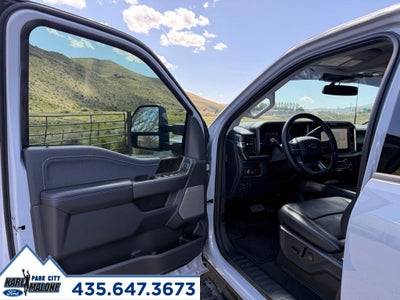 2025 Ford F-350SD Lariat
