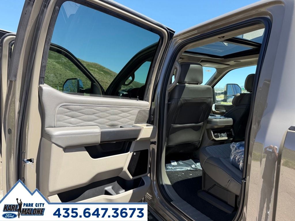 2026 Ford F-350SD Platinum