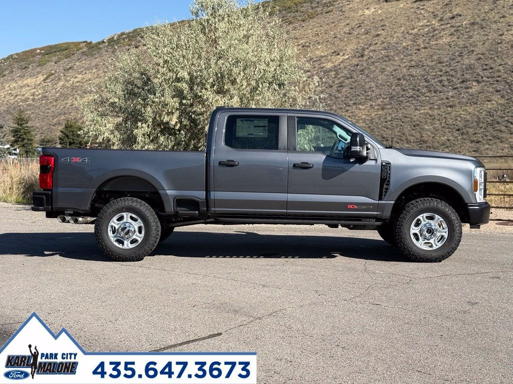 2027 Ford F-350SD XL