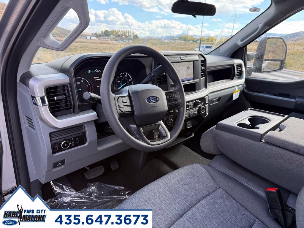 2027 Ford F-350SD XL