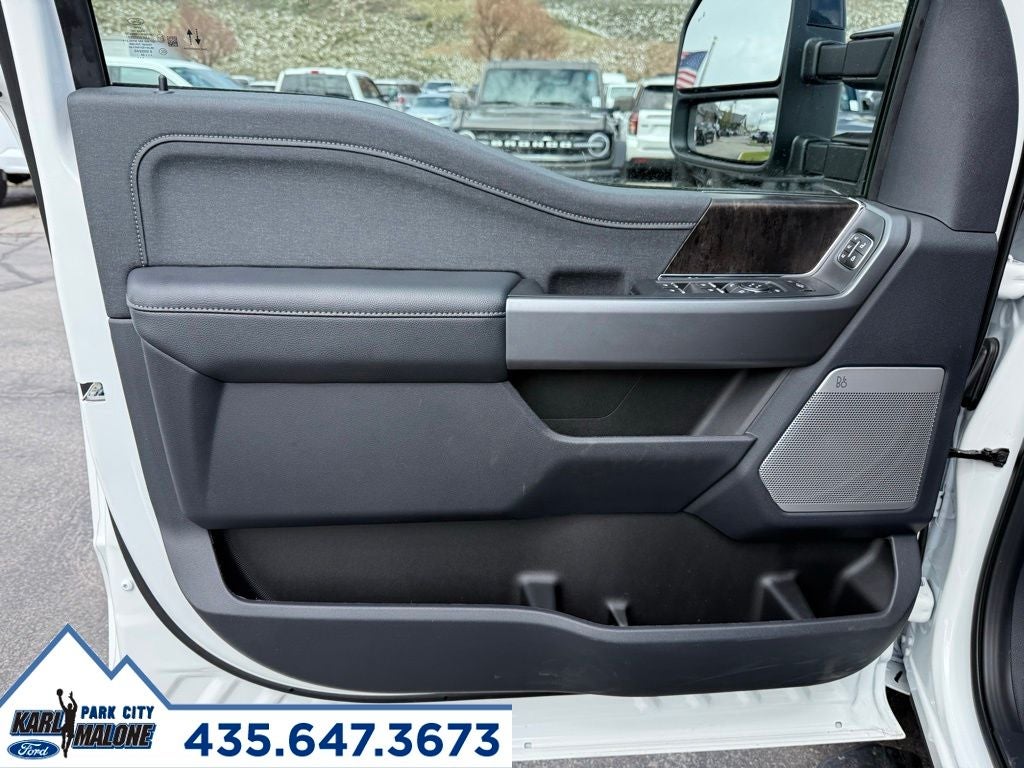 2026 Ford F-350SD Lariat