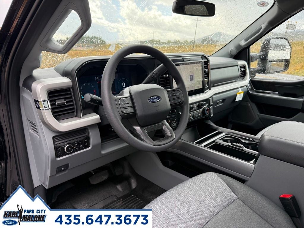 2027 Ford F-350SD XLT
