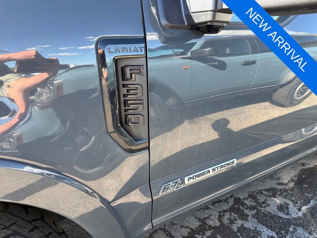 2021 Ford F-350SD Lariat