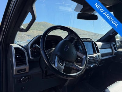 2022 Ford F-350SD Lariat