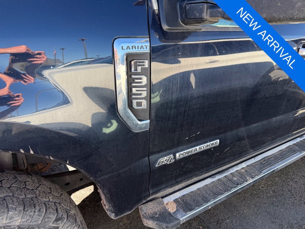 2022 Ford F-350SD Lariat