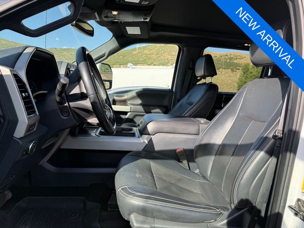 2022 Ford F-350SD Lariat