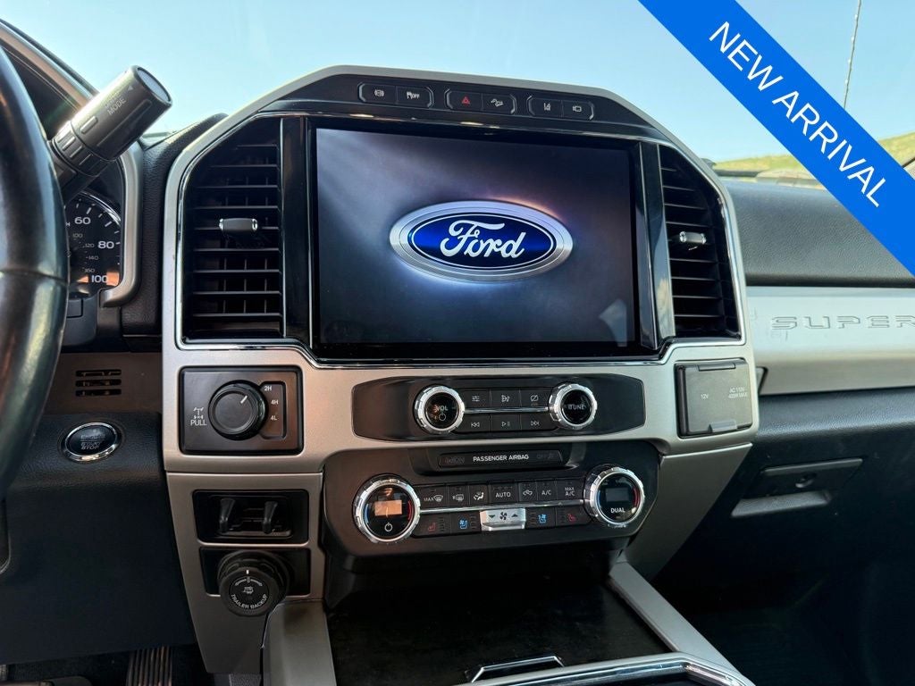 2022 Ford F-350SD Lariat