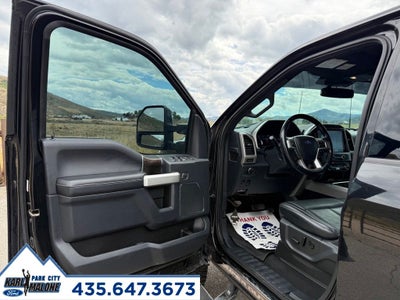 2022 Ford F-350SD Lariat