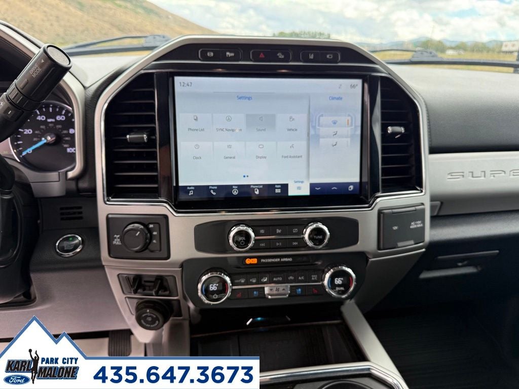 2022 Ford F-350SD Lariat