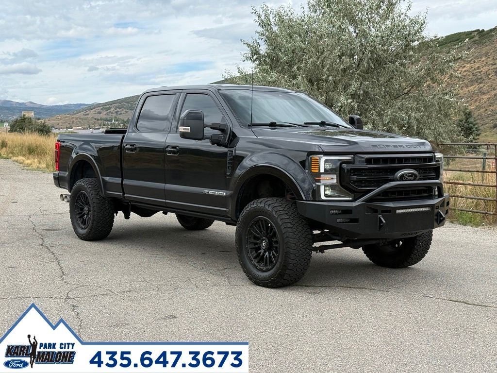 2022 Ford F-350SD Lariat