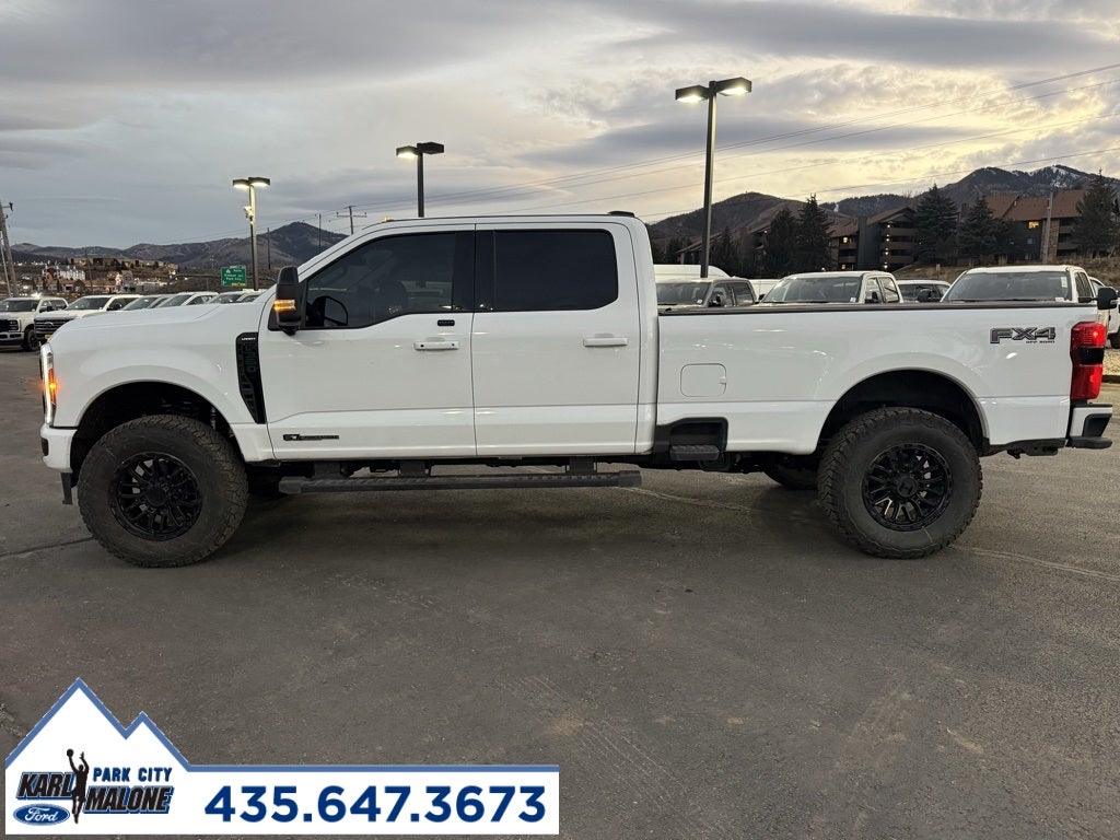 2025 Ford F-350SD Lariat