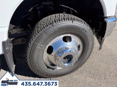 2027 Ford F-350SD Lariat DRW
