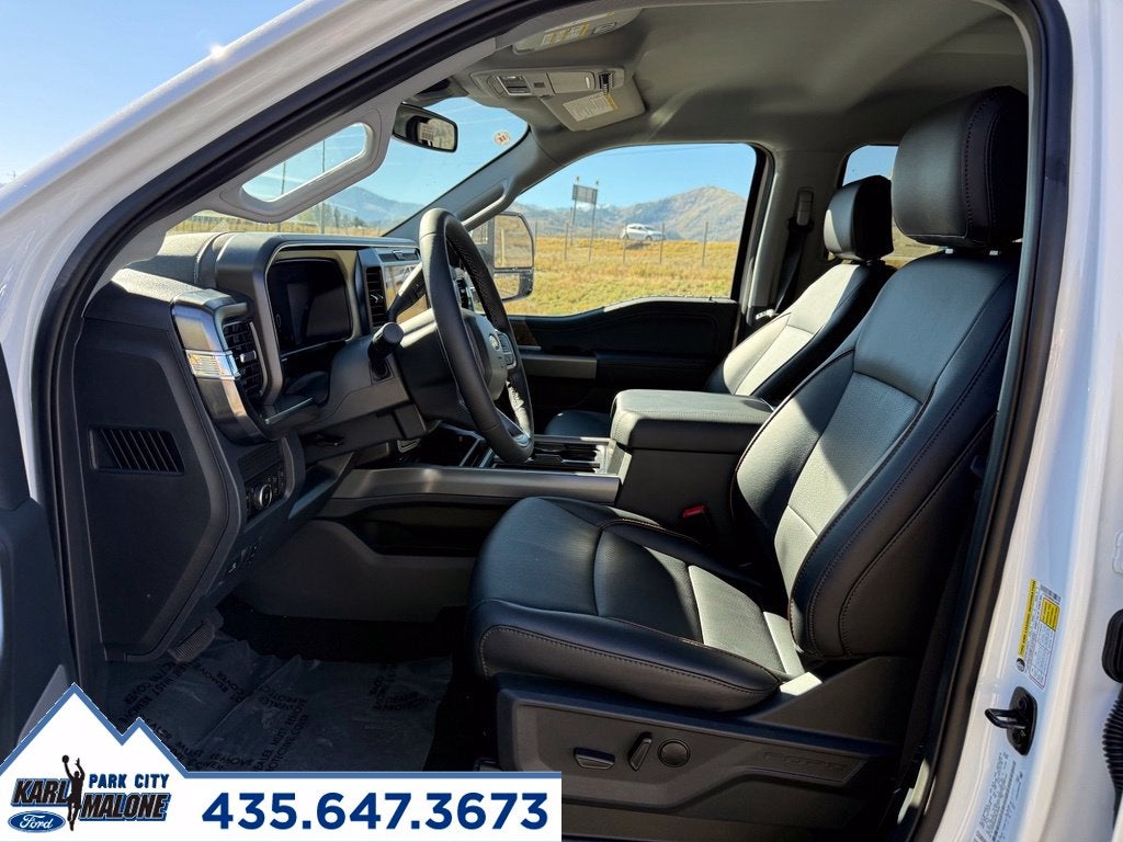 2027 Ford F-350SD Lariat DRW