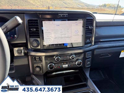 2027 Ford F-350SD Lariat DRW