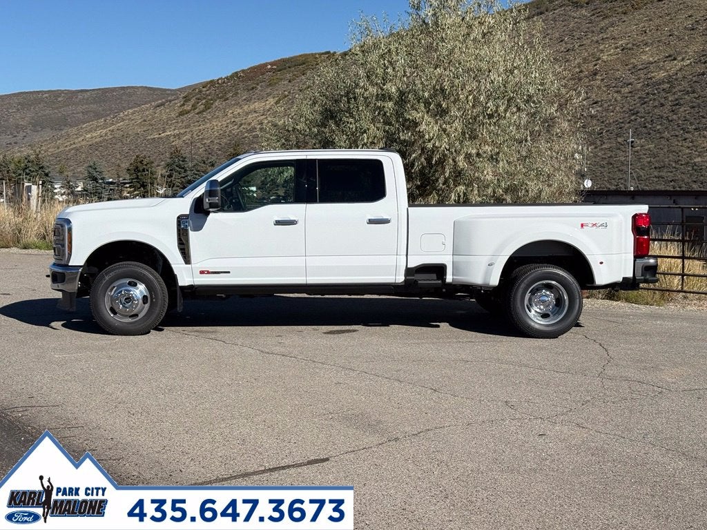2027 Ford F-350SD Lariat DRW