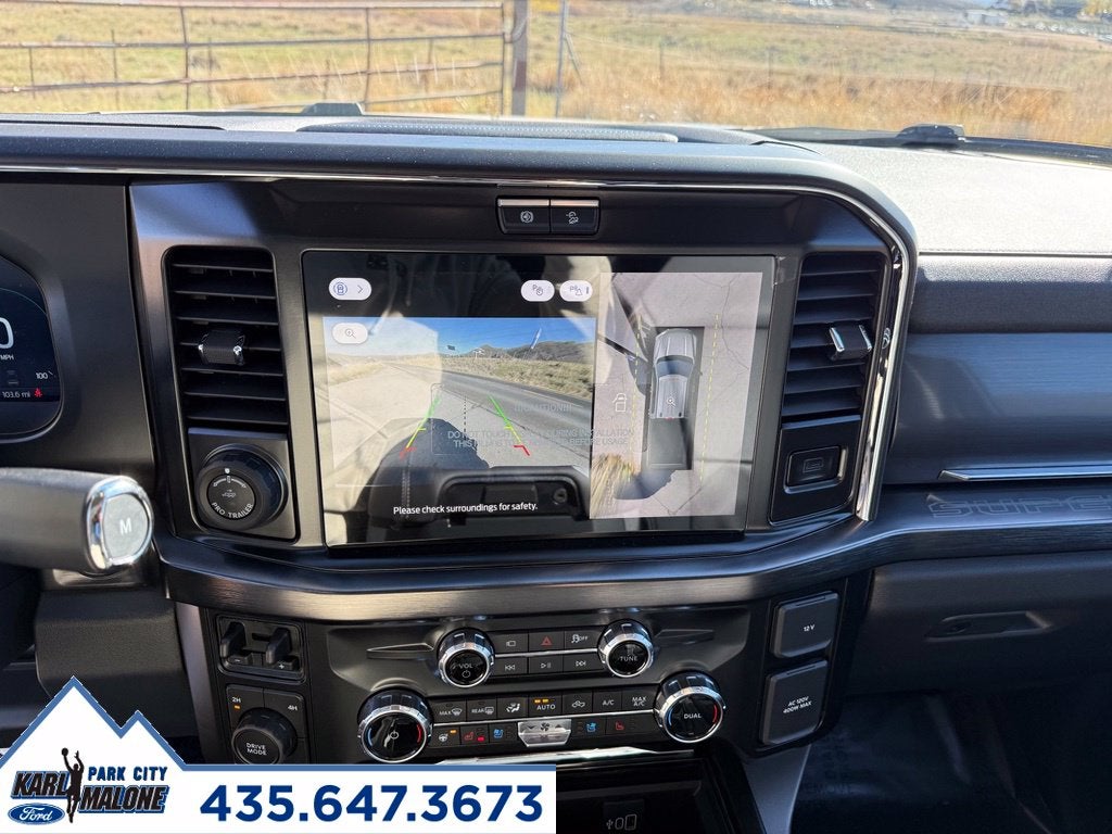 2027 Ford F-350SD Lariat DRW