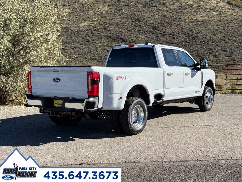 2027 Ford F-350SD Lariat DRW