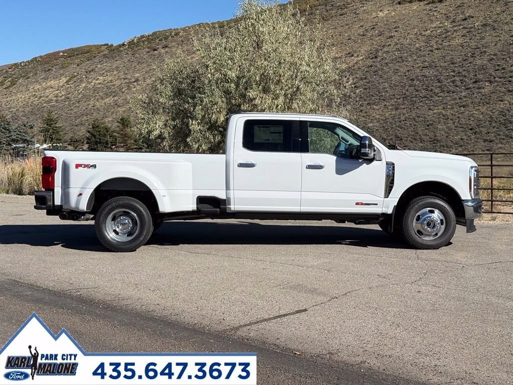 2027 Ford F-350SD Lariat DRW