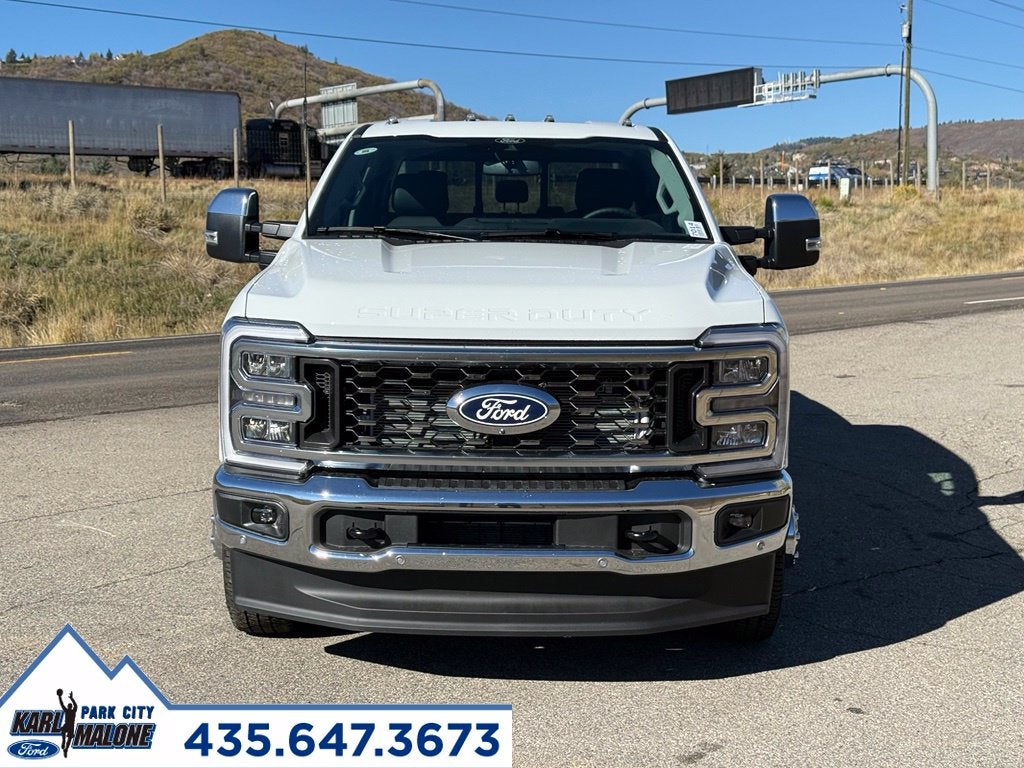 2027 Ford F-350SD Lariat DRW