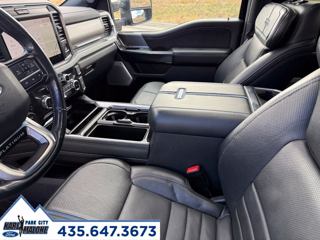 2026 Ford F-350SD Platinum DRW