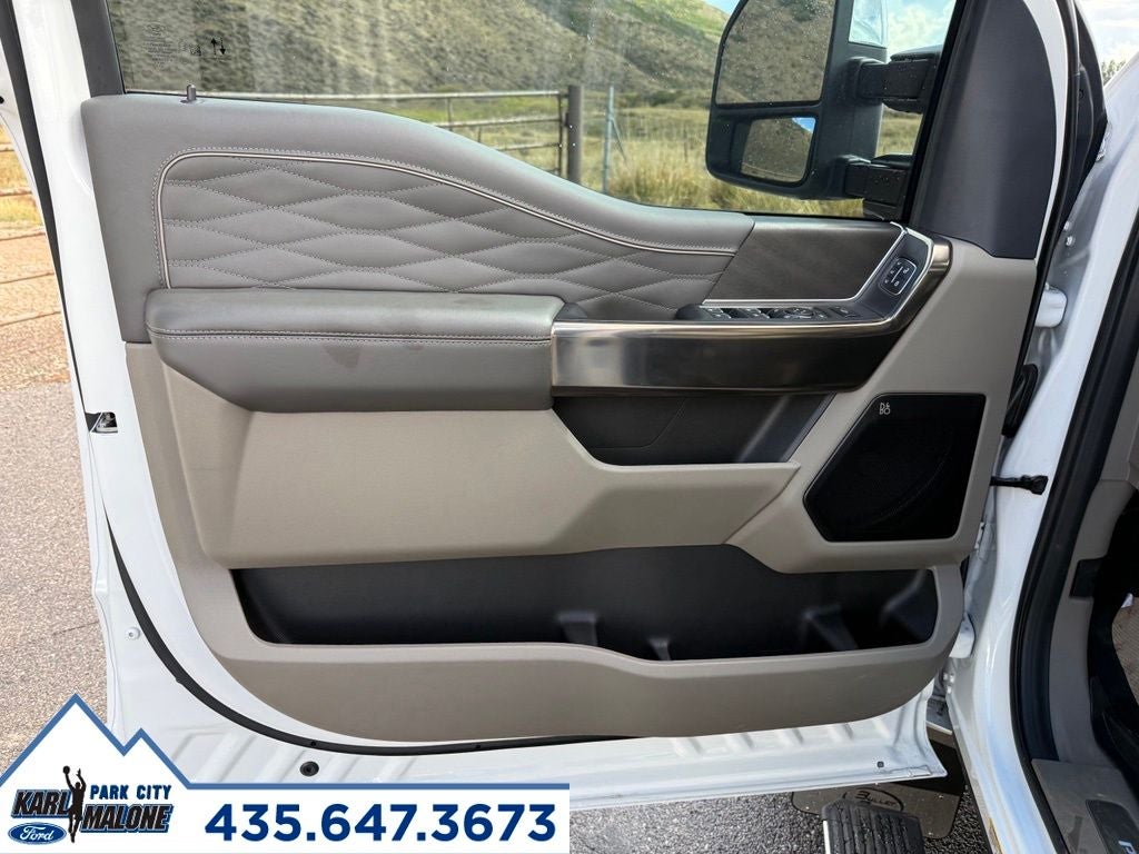2026 Ford F-450SD Platinum DRW