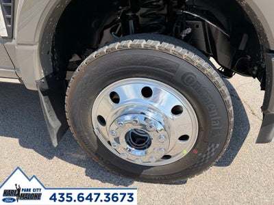 2026 Ford F-450SD Platinum DRW